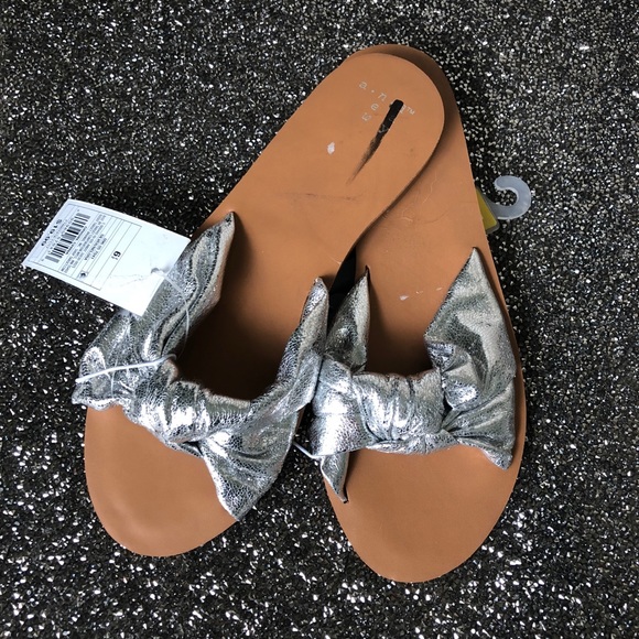 Silver slide on sandals! - Picture 6 of 6